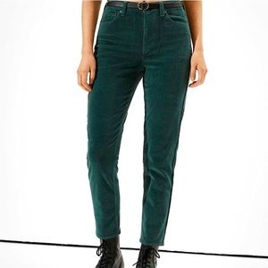 American Eagle Corduroy Mom Jean